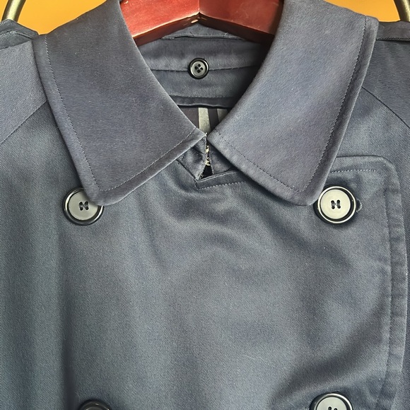 BURBERRY’S of London Men's Navy Blue Trench Coat - Picture 7 of 16